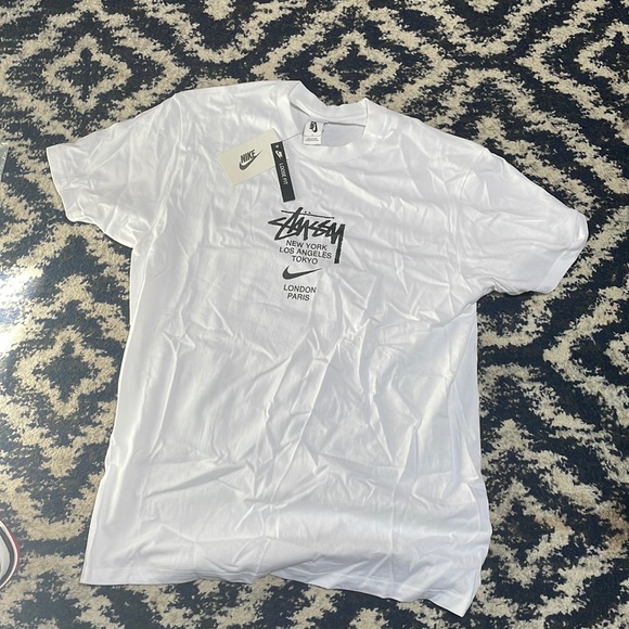 STUSSY X NIKE